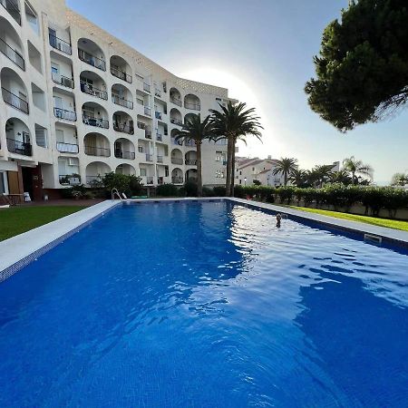 Edificio Verdemar - Stunning 1 Bed Apartment With Pool & Sea Views Nerja Exteriör bild
