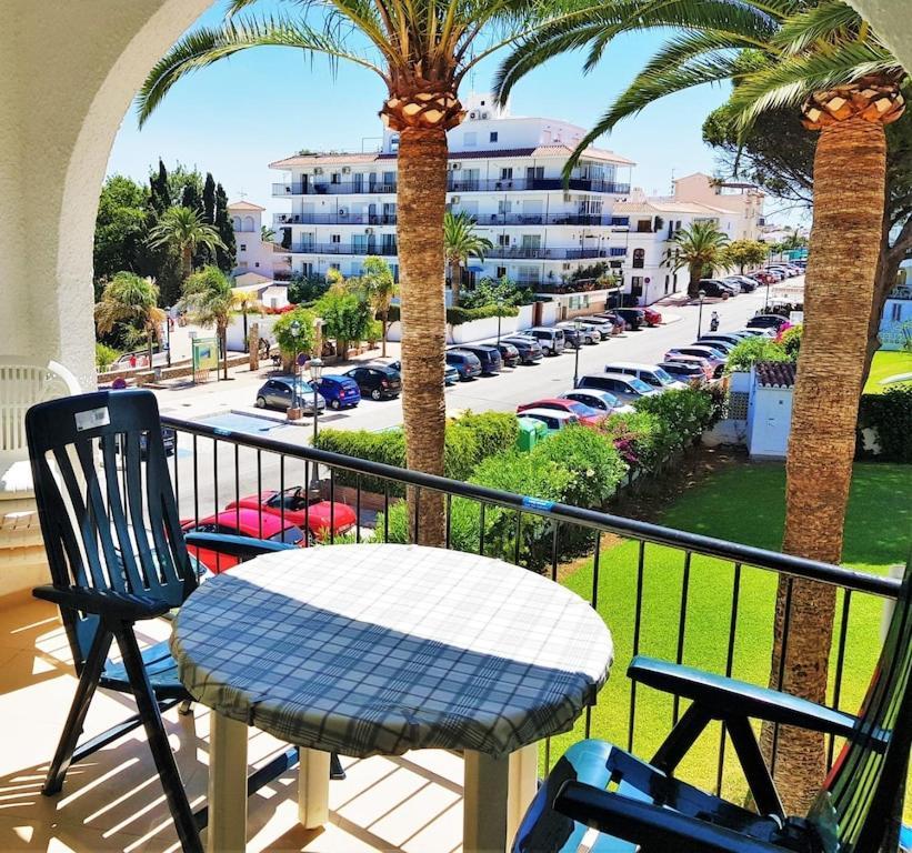 Edificio Verdemar - Stunning 1 Bed Apartment With Pool & Sea Views Nerja Exteriör bild